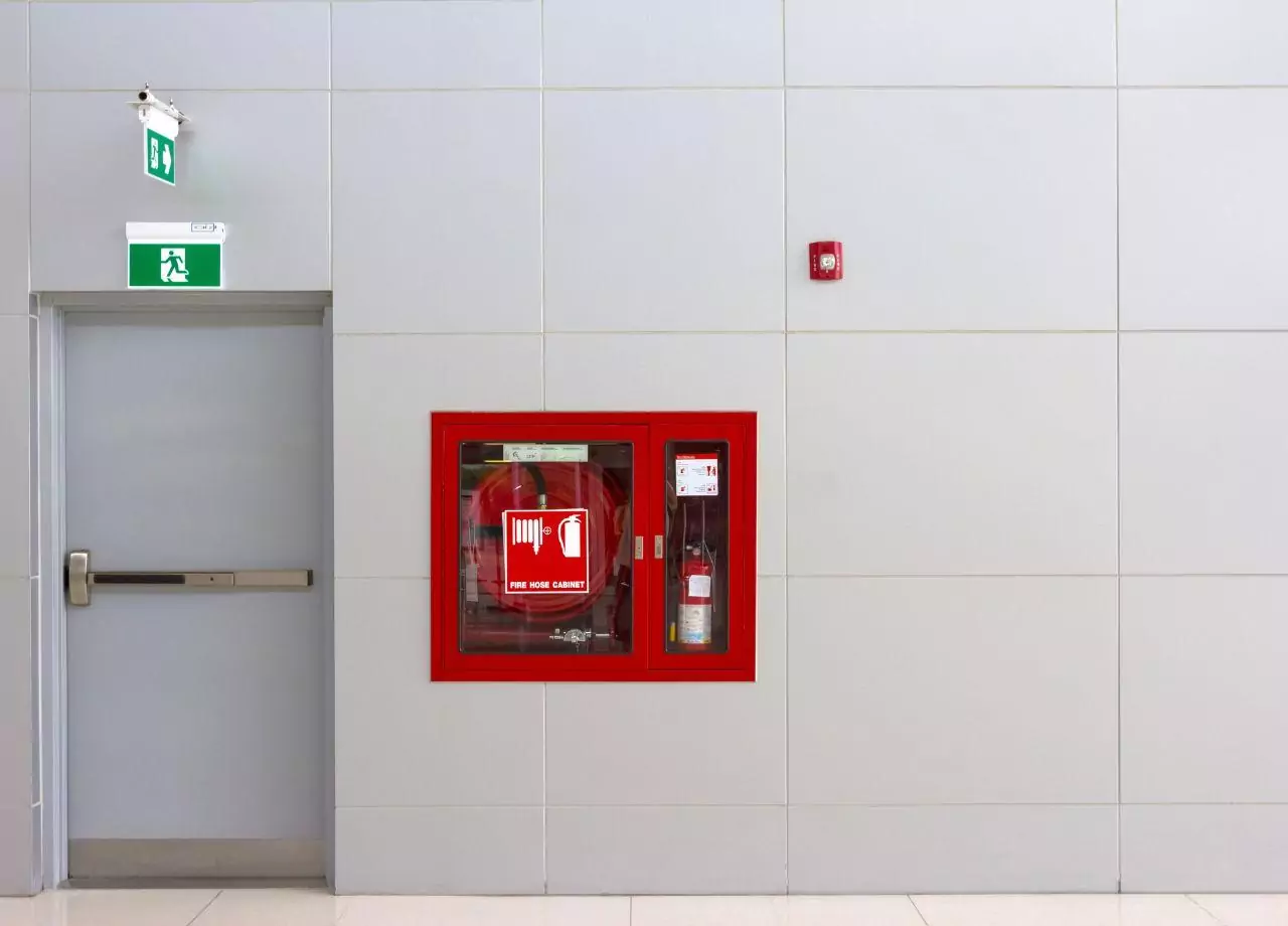 como realizar la revision de las puertas cortafuego.jpg